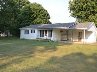 90 Railroad St, Trezevant, TN 38258