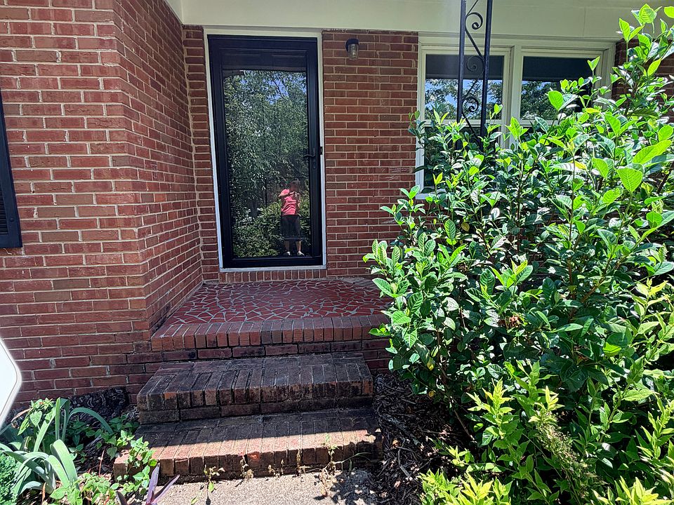 1st image of 6900 Elm Forest Dr