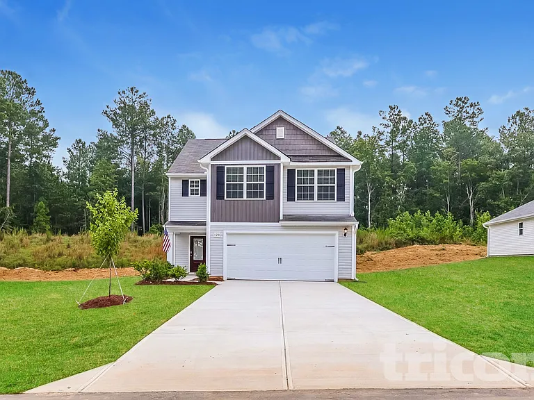 120 Ivy Bank Dr — Photo 1