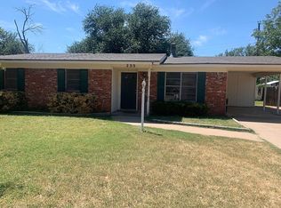 255 Mockingbird Ln, San Angelo, TX 76901