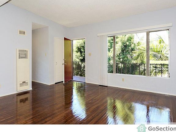 5th image of 4052 Chevy Chase Dr #4