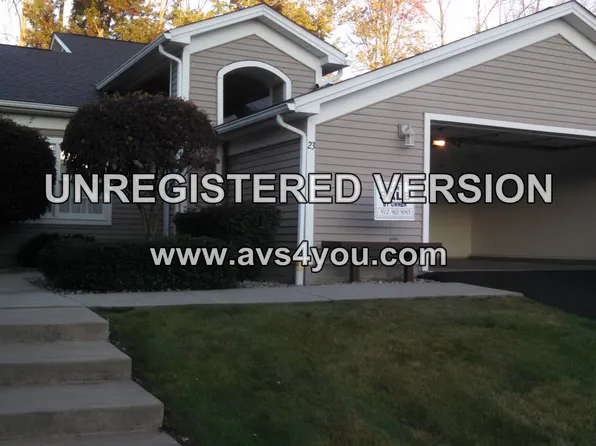 23 Golfwood Dr, Hermitage, PA 16148