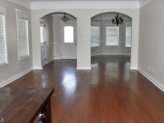4th image of 3517 Bridgewood Dr