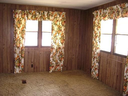 5th image of 218 Travis Dr
