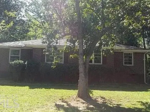 4809 Pinedale Dr, Forest Park, GA 30297