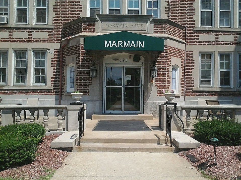 1st image of 125 W Marion St