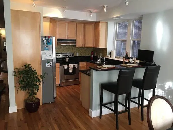 1423 Columbia Rd NW #2