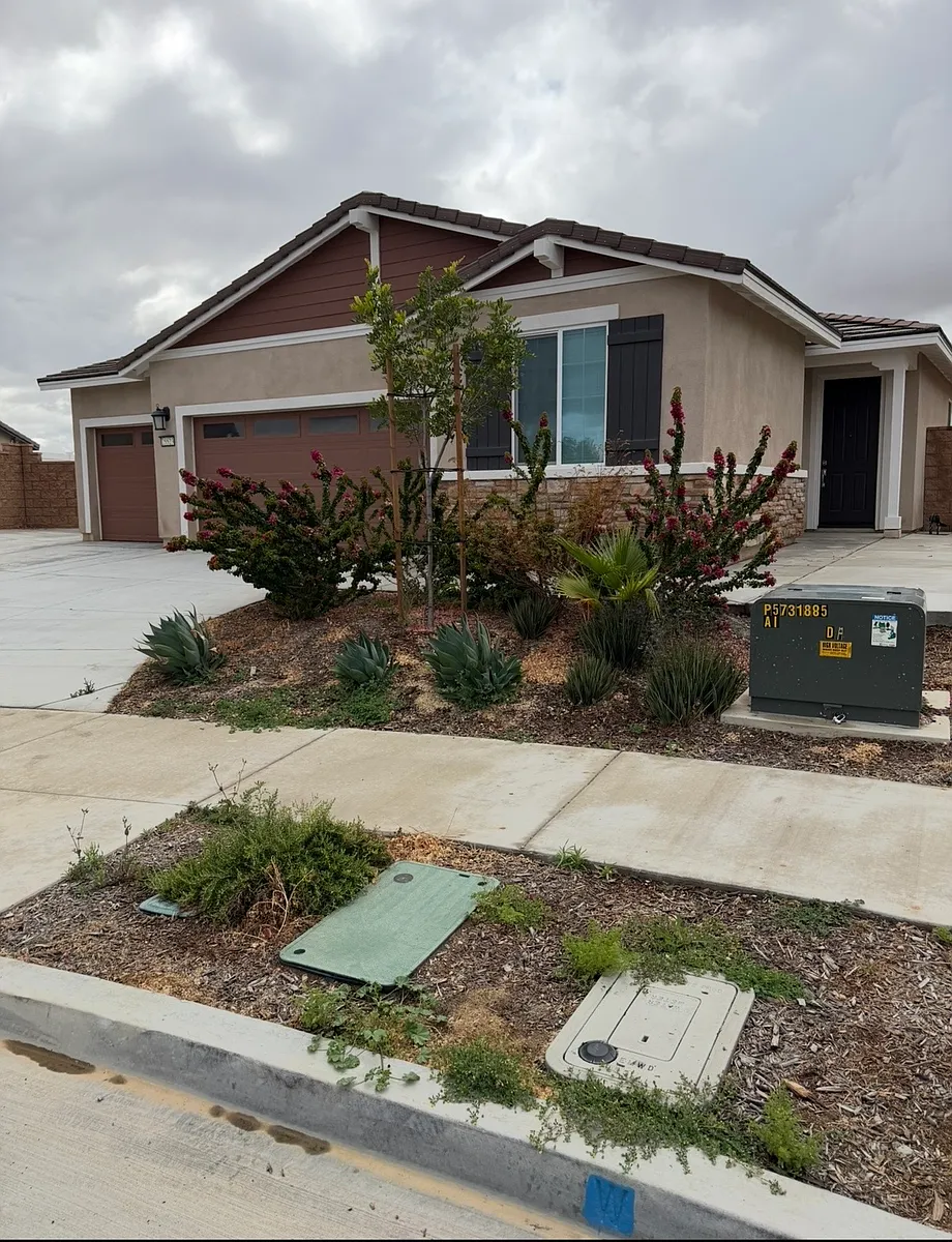 Building Photo - 25523 Sutera Dr