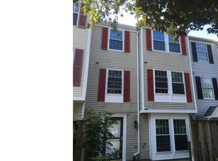 405 Palmtree Dr, Gaithersburg, MD 20878