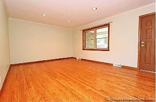 5th image of 1040 Carolyn Dr