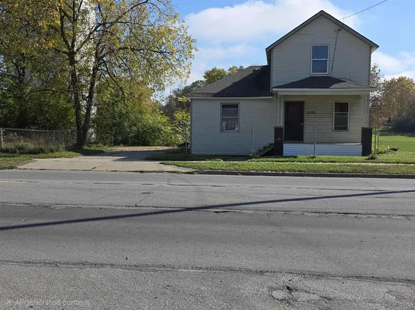 2122 S Washington Ave, Saginaw, MI 48601