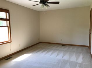 141 Arthur Miller Rd, Clemmons, NC 27012