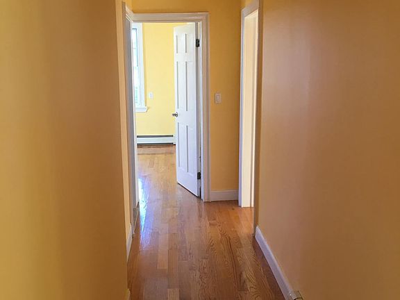 5th image of 440 Kneeland Ave