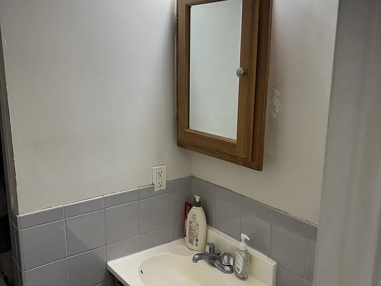 63 Burbank St #6 — Photo 1