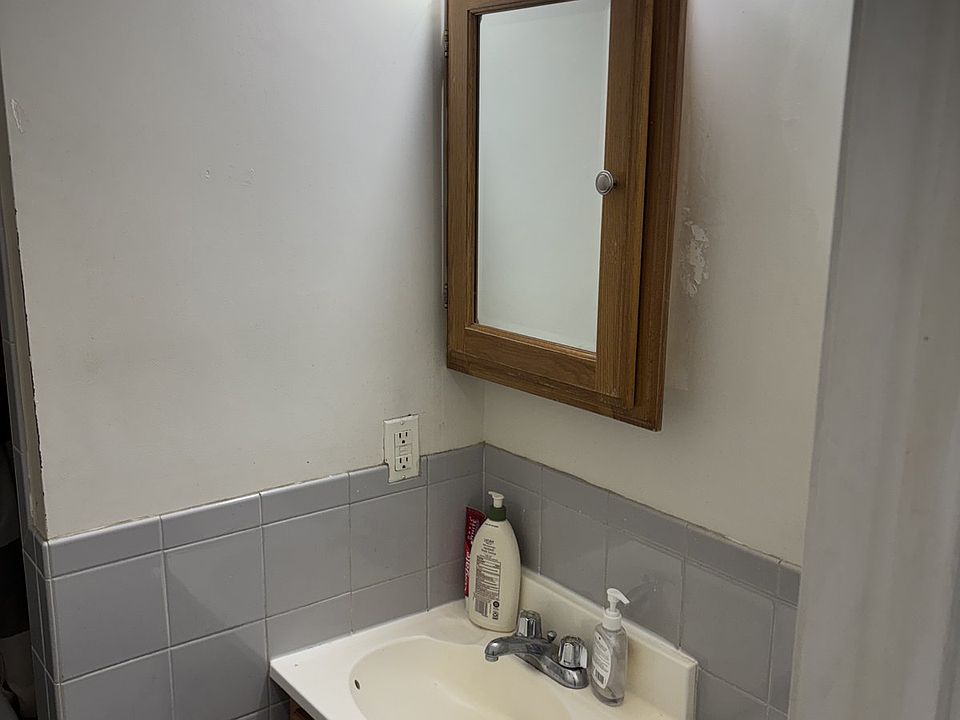1st image of 63 Burbank St APT 6