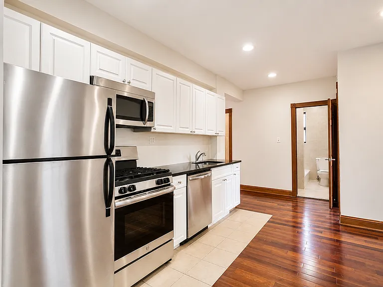 295 Convent Ave #33A — Photo 4