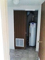 4th image of 4961-4969 Rosalie St #2