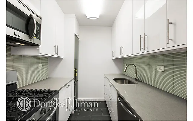 Sold by Douglas Elliman | media 4