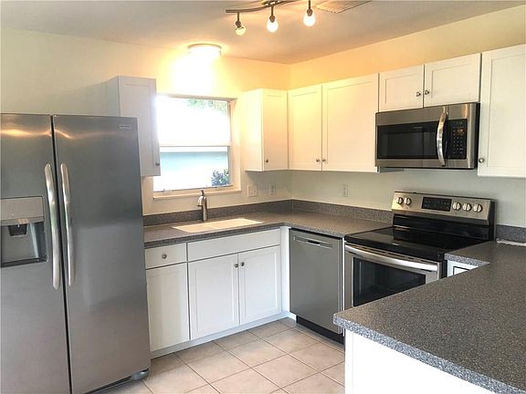 5th image of 1270 4th Ln