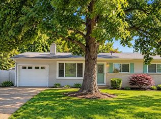 1025 Keeven Ln, Florissant, MO 63031