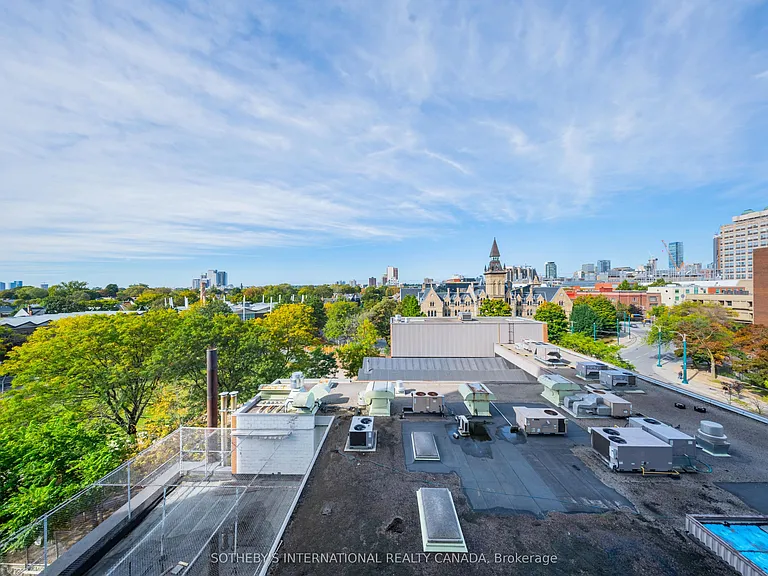 484 Spadina Ave #601 — Photo 13