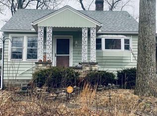 1641 W Adams St, Springfield, IL 62704