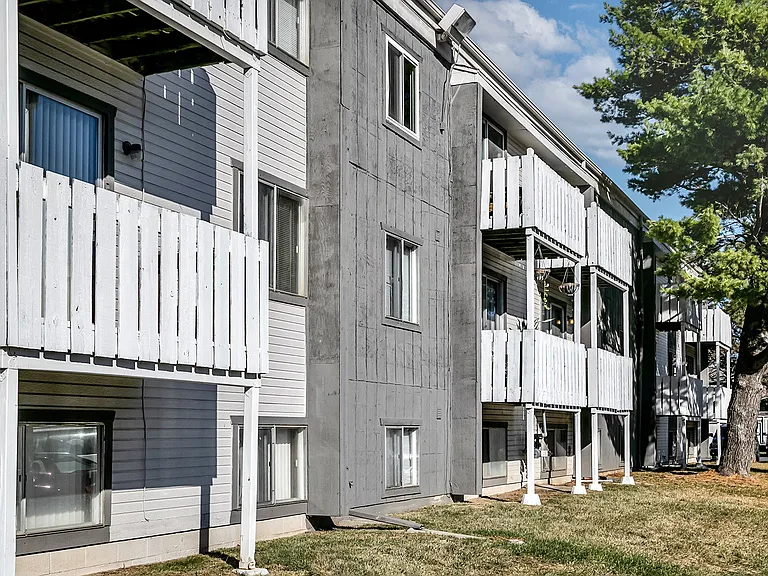 Old Mill Apartments — Photo 34
