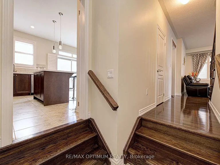 3 Bittersweet Rd — Photo 16