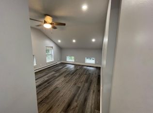 28 Baldwin Ave #2R, Glens Falls, NY 12801