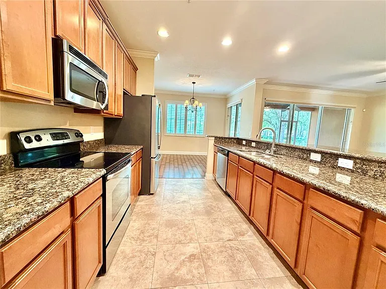 1946 Michael Tiago Cir — Photo 10