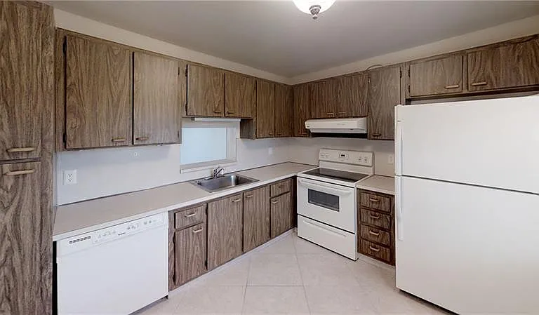 101 SE 3rd Ave #301 — Photo 20