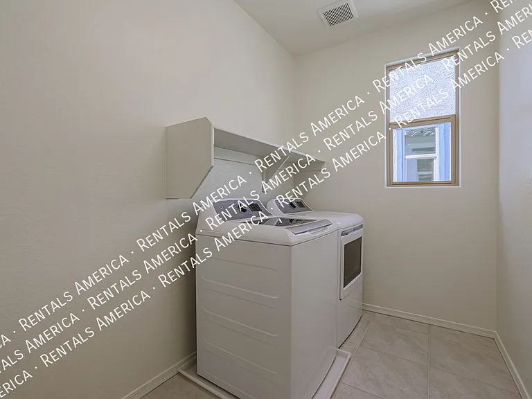 10036 E Tiburon Ave — Photo 22