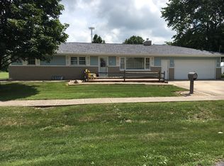 248 E Olive St, Virden, IL 62690