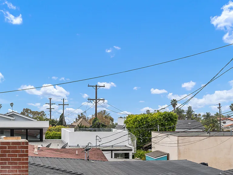142 W Avenida Cadiz — Photo 36
