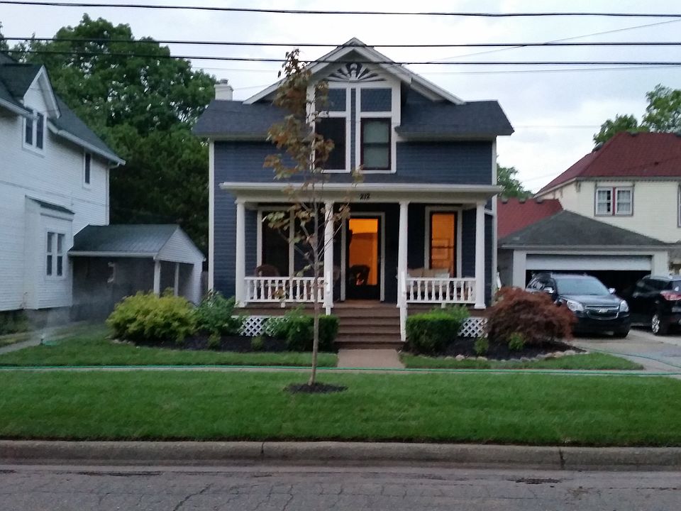 2nd image of 212 West St