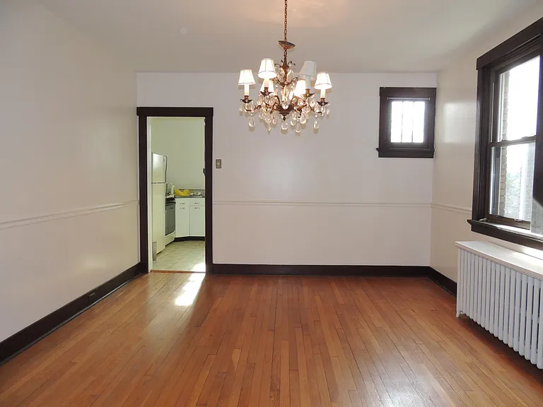 4228 Saline St — Photo 7