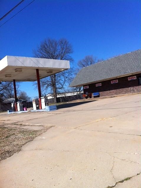 1st image of 6101 Alma Hwy