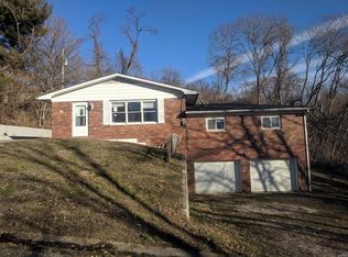 61 Hi Pointe Dr, Belleville, IL 62223