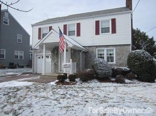 36 Highfield Ln, Rutherford, NJ 07070