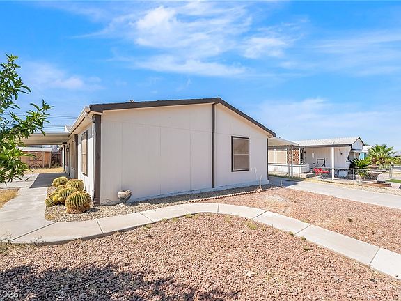 5th image of 214 Piute Ln