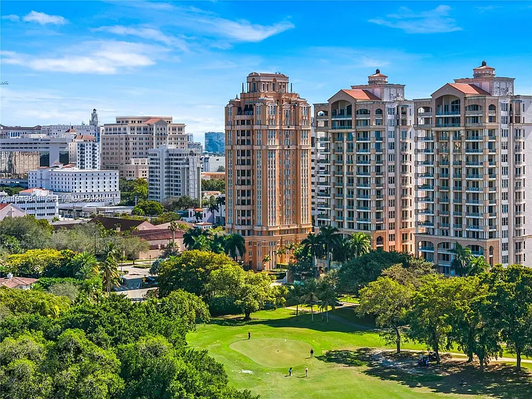 600 Coral Way #2 — Photo 46