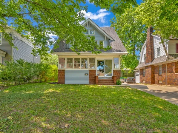 428 N Firestone Blvd, Akron, OH 44301