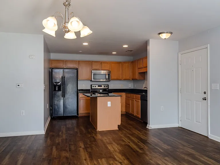632 Condo Club Dr #209 — Photo 6