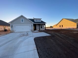 521 Smith Rd, Springtown, TX 76082