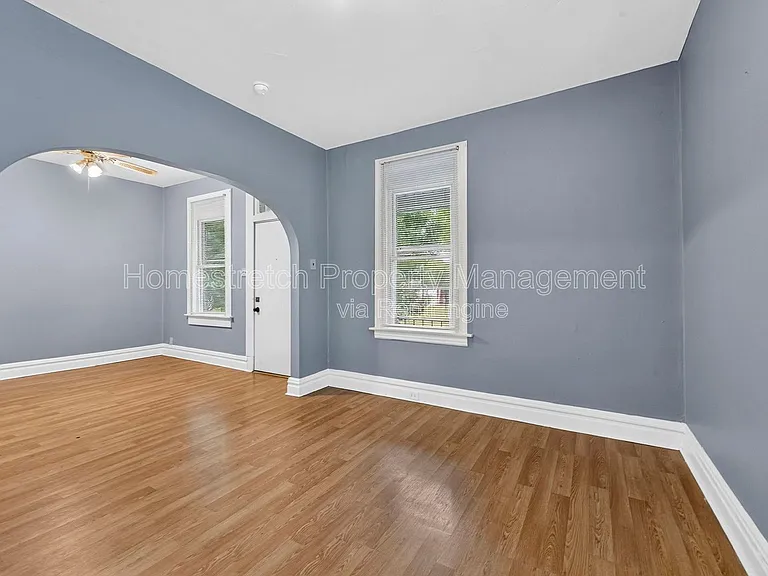 4446 Itaska St — Photo 15