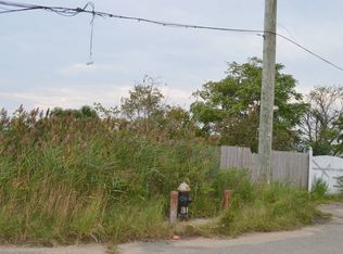 28 Church St, Howard Beach, NY