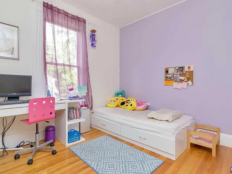 48 Stelfox St — Photo 11