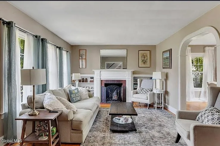 647 New Scotland Ave #1 — Photo 7