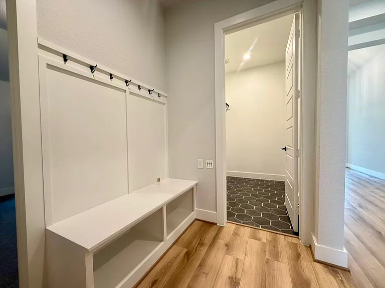 3104 Watterloo Ln — Photo 22