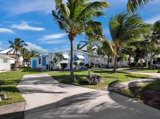 35 Ocean Dr, Key Largo, FL 33037